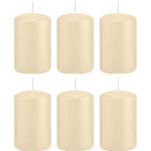 6x Cremewitte woondecoratie kaarsen 5 x 8 cm 18 branduren