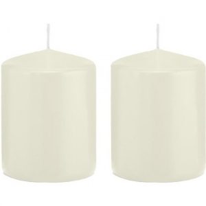 2x Ivoorwitte woondecoratie kaarsen 6 x 8 cm 29 branduren