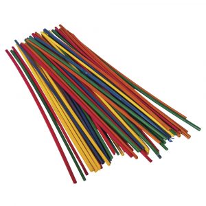 50x gekleurde hobby knutselhoutjes stro 22 cm