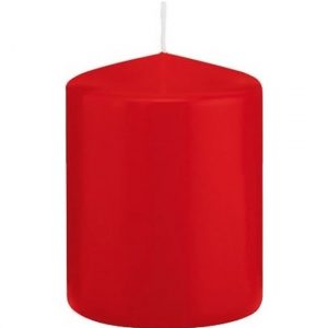 1x Rode woondecoratie kaarsen 6 x 8 cm 29 branduren