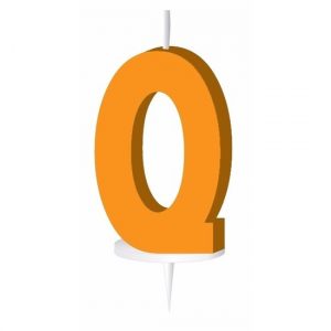 Letter kaarsen oranje Q
